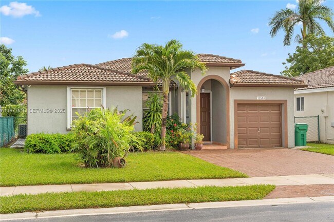 Building Photo - 12543 SW 119th Pl