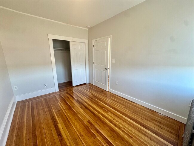 Building Photo - 1615 Commonwealth Ave