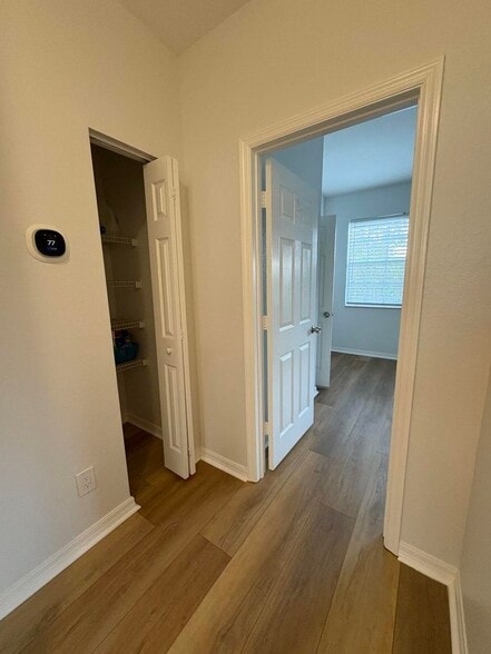 Building Photo - 129 E Bay Cedar Cir