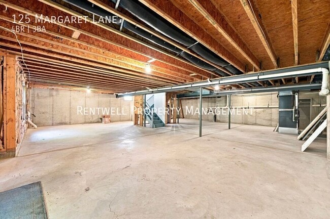 Building Photo - 125 Margaret Ln