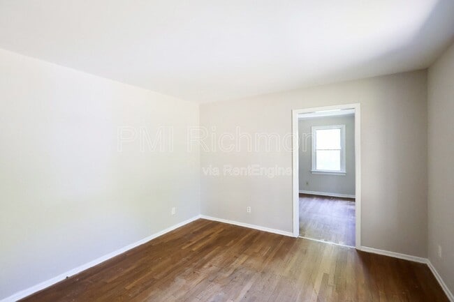 Building Photo - 2605 Seacliff Cir