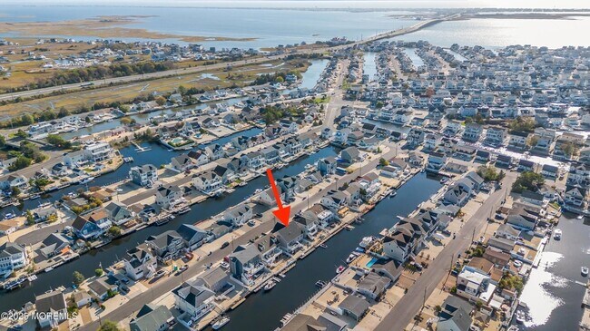 Building Photo - 44 Harold Ln