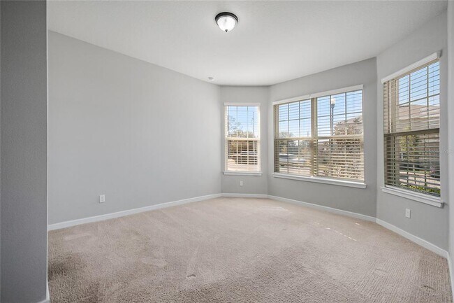 Building Photo - 5685 Arborvista Dr