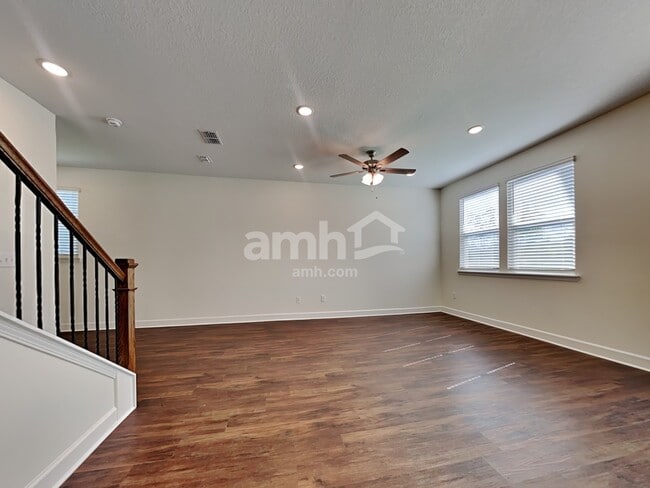 Building Photo - 12330 Paperbark Pl