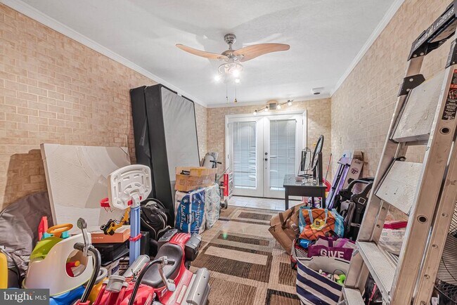 Building Photo - 25921 Largo Ct