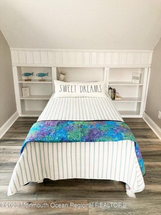 Building Photo - 710 Boston Blvd