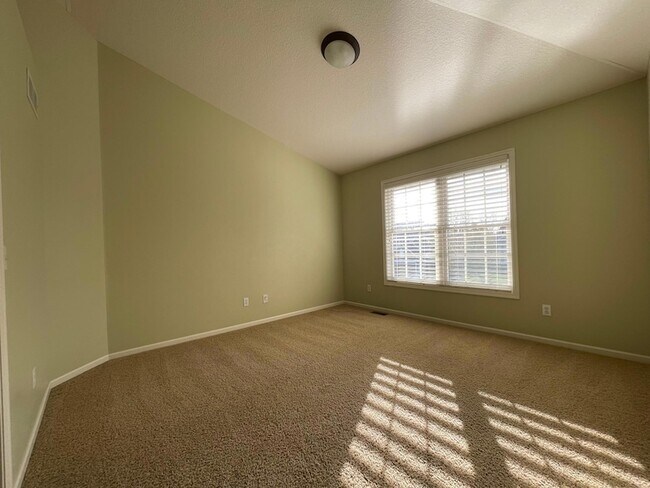 Building Photo - 12424 Princeton Ave