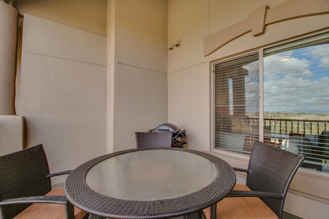 Building Photo - 5450 E Deer Valley Dr