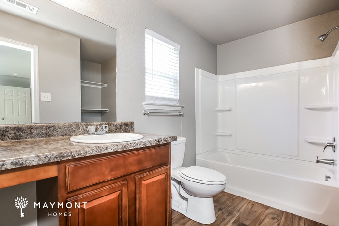 Building Photo - 12104 Firethorn Dr