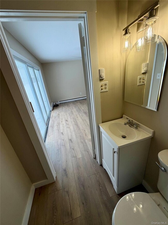 Building Photo - 11 Kathleen Ct