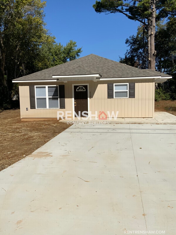 Building Photo - 1106 Tibbs St