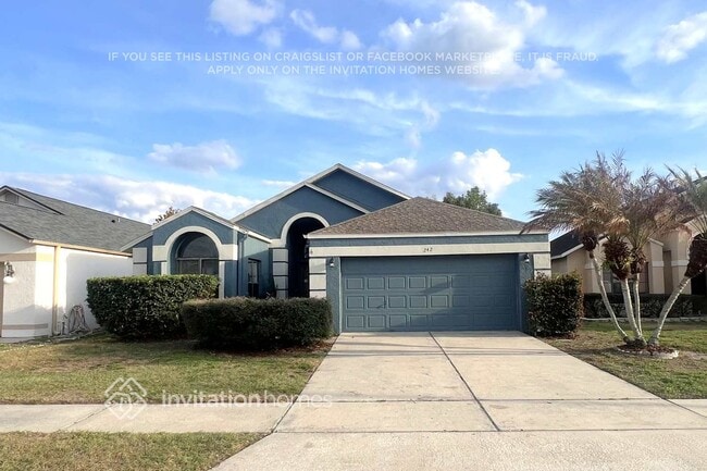 Building Photo - 242 Lakebreeze Cir