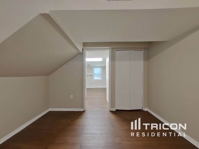 Building Photo - 3150 Colorado Dr