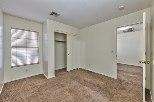Building Photo - 1025 Wild Fern Ct