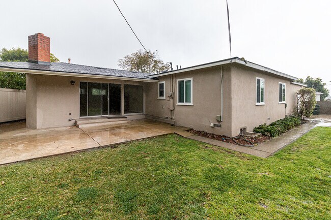 Building Photo - 10745 Stephon Terrace
