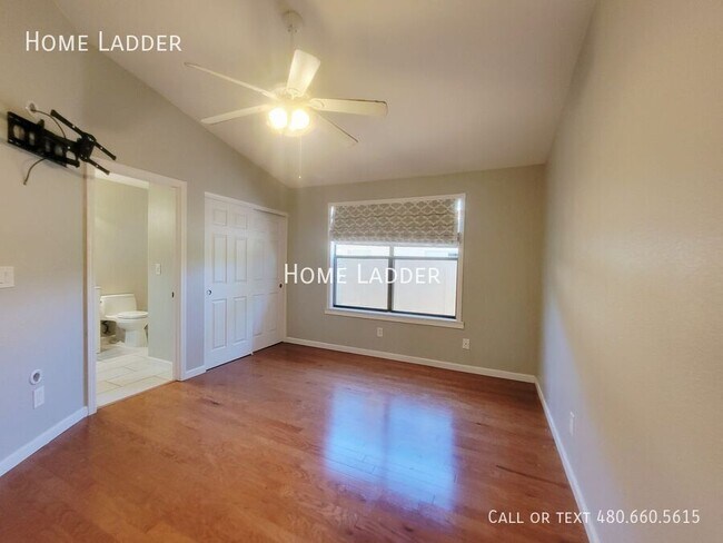 Building Photo - 11520 W Citrus Grove Way