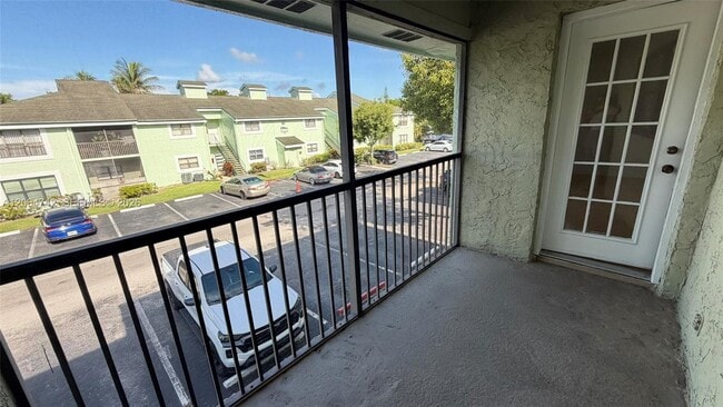 Building Photo - 4058 NW 87th Ave