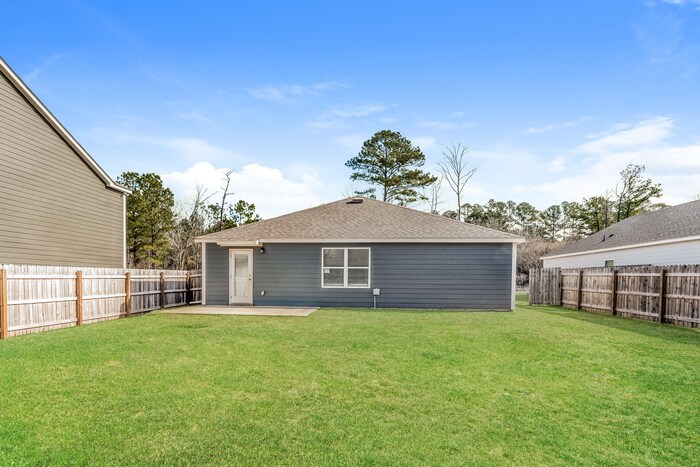 Building Photo - 5685 Timber Leaf Lp