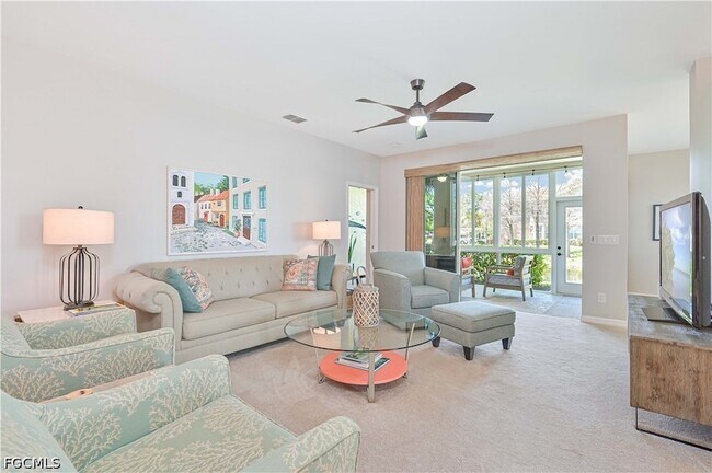 Building Photo - 14550 Glen Cove Dr