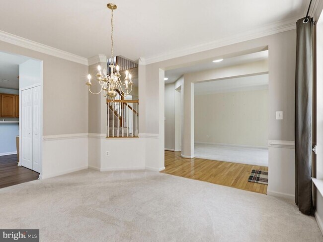 Building Photo - 9477 Bankhead Dr