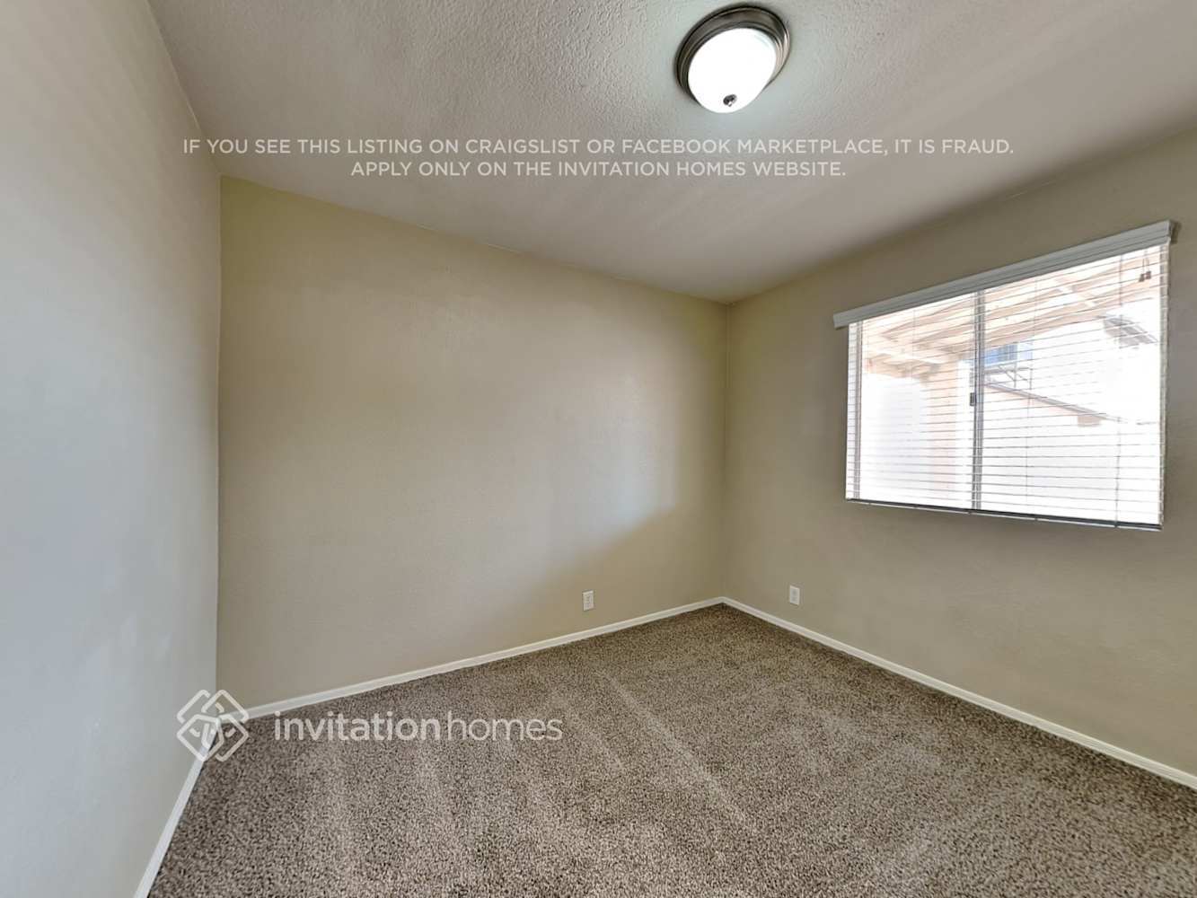 Building Photo - 8849 W Fairmount Ave