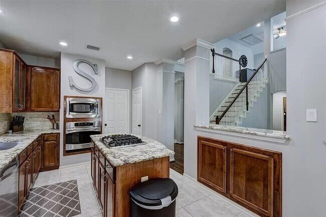 Building Photo - 1207 Campton Ct