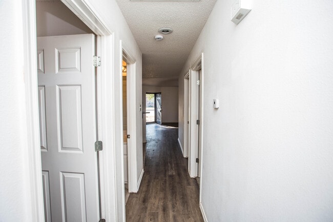 Building Photo - 3114 111th St