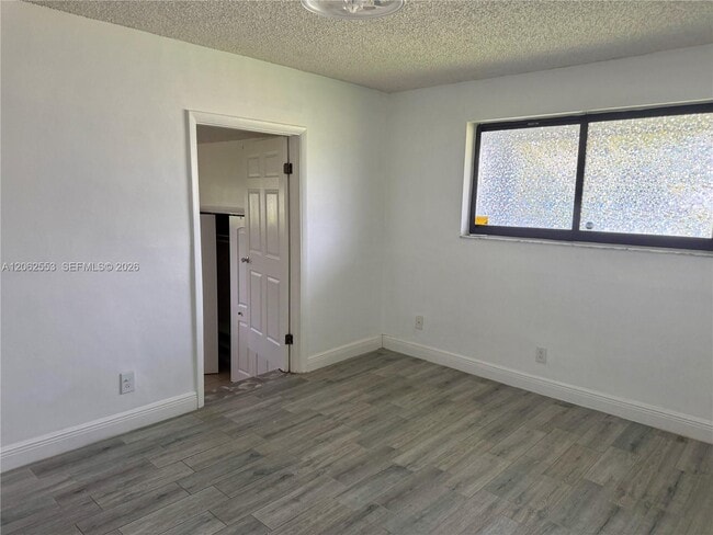Building Photo - 3310 SW 92nd Pl
