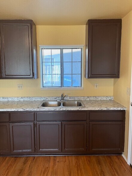 Building Photo - 11109 S Broadway