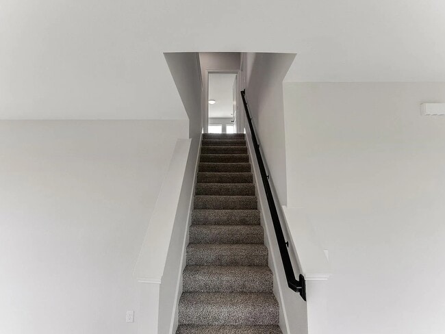 Building Photo - 1219 Triton Dr