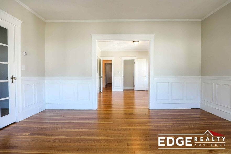 Building Photo - 67 N Crescent Circuit