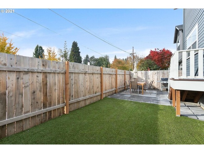 Building Photo - 8421 N Burrage Ave