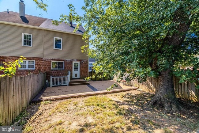 Building Photo - 2308 Mary Baldwin Dr