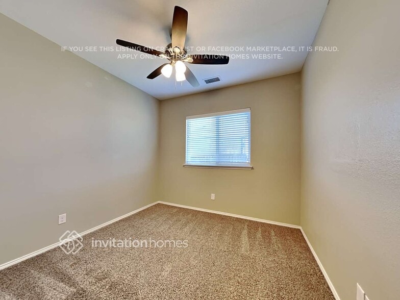 Building Photo - 2106 Slow Stream Dr