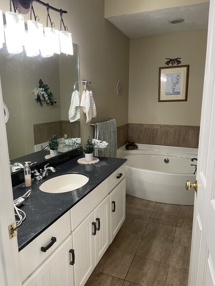 27 Master Bath - 59 Providence Rd