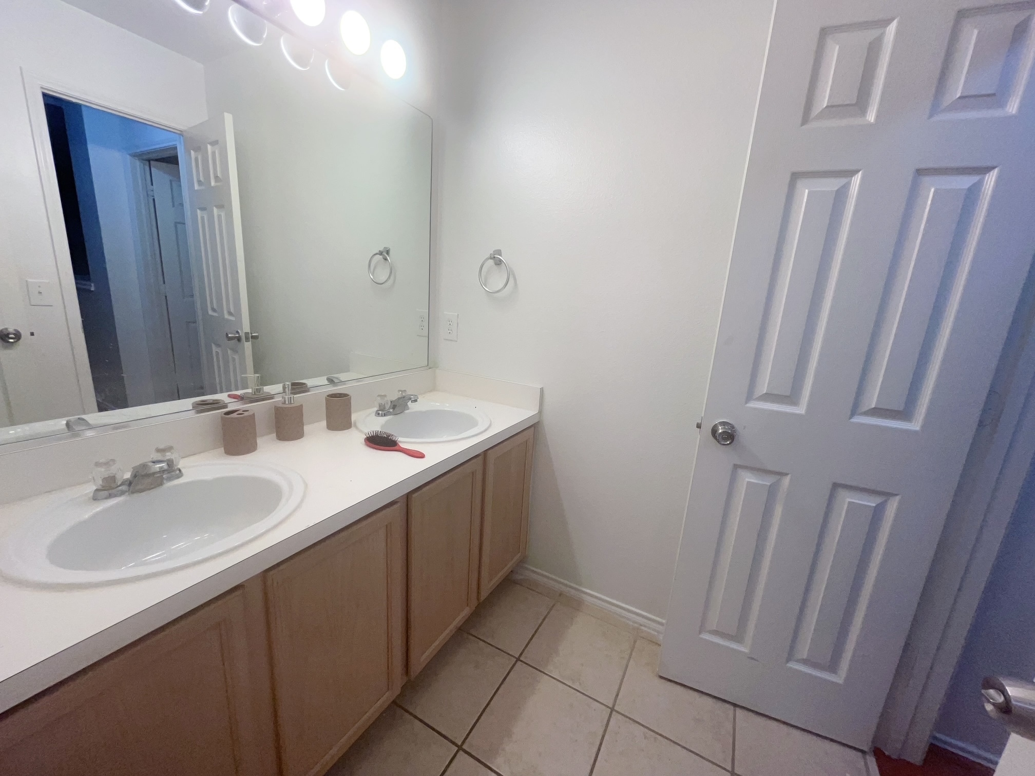 Building Photo - 14938 Sugar Sweet Dr