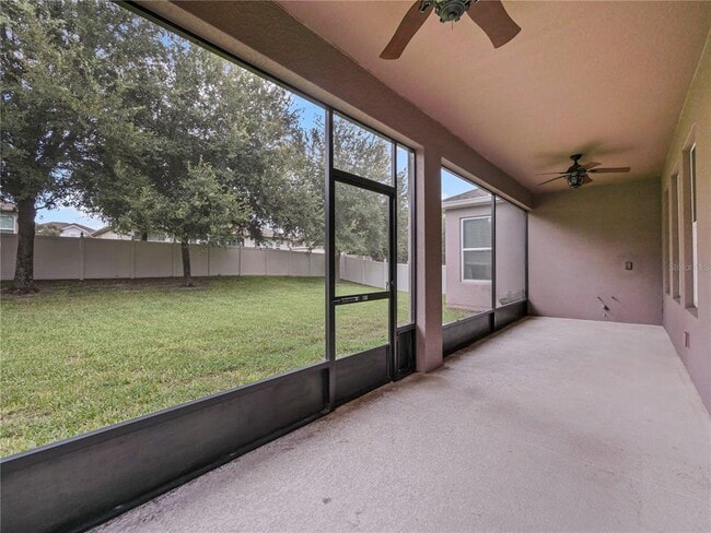 Building Photo - 4940 Palmetto Park Dr