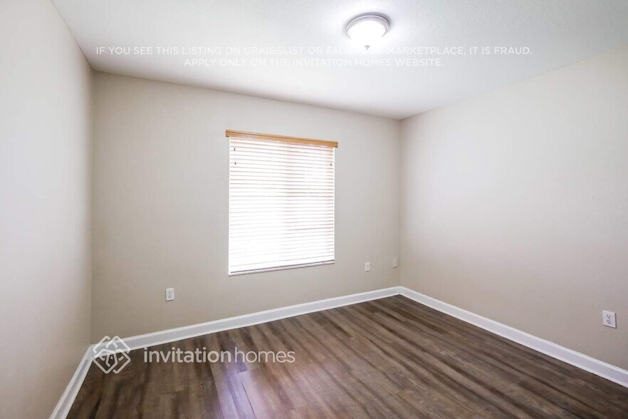 Building Photo - 22042 SW 94th Ave