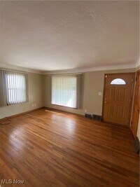 Building Photo - 15405 Corkhill Rd