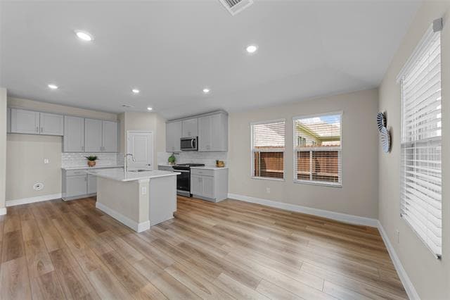 Building Photo - 5203 Bellhurst Dr