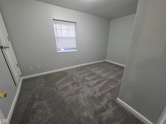 Building Photo - 1219 N Rural St