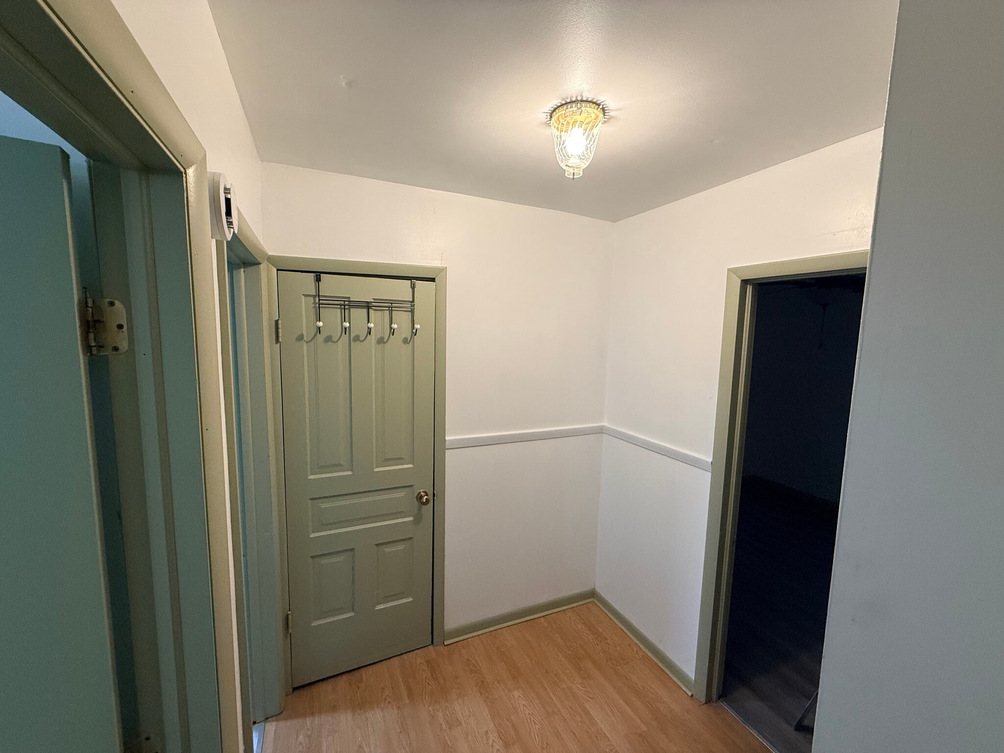 Building Photo - 39 E Salzburg Rd