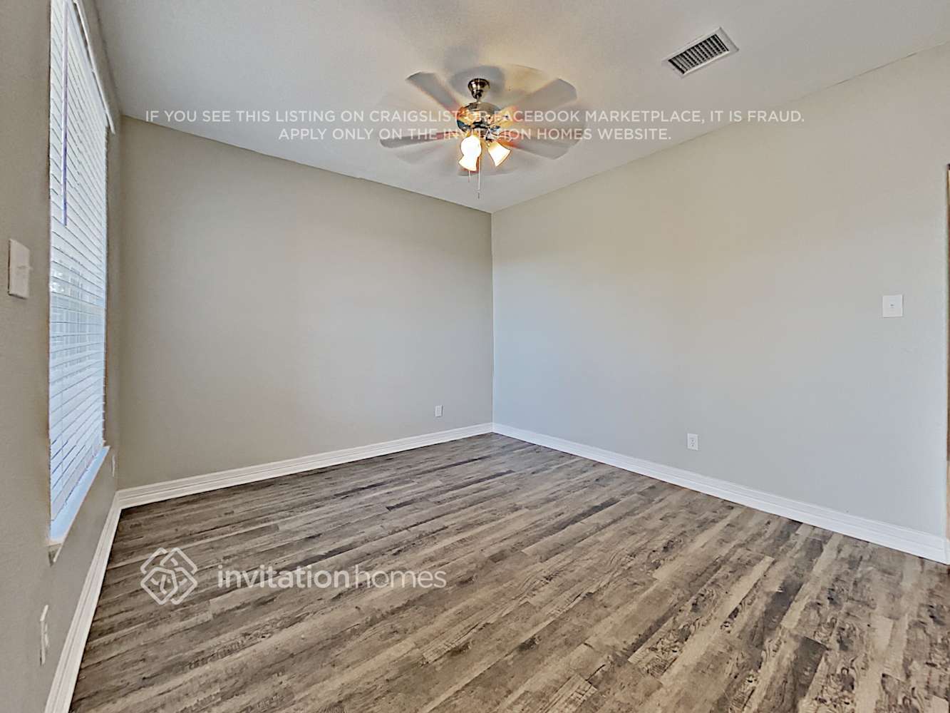 Building Photo - 1060 Pullman Dr