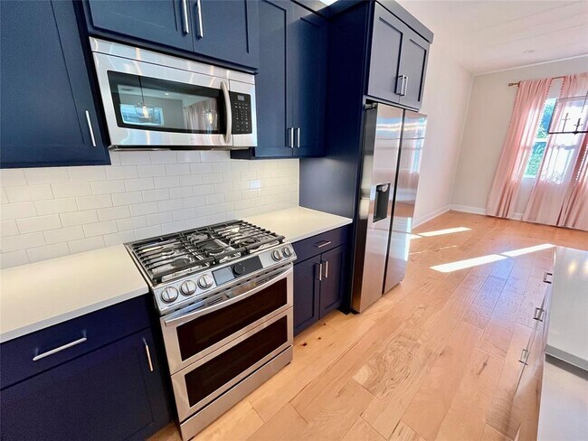 Building Photo - 6405 Keegans Dr