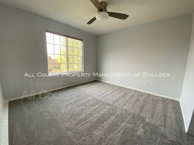 Building Photo - 5729 Pierson Mountain Ave