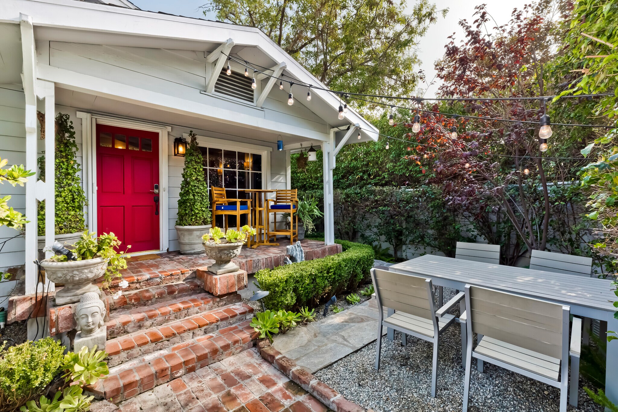 Building Photo - 400 Norwich Dr