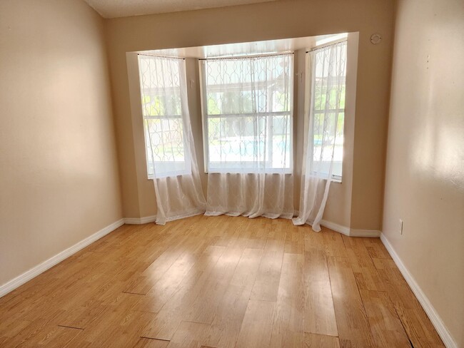 Building Photo - 2153 Royal Poinciana Blvd