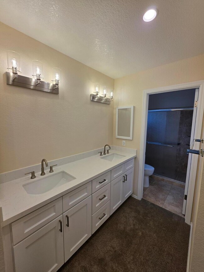 Building Photo - 11158 N 107th Way