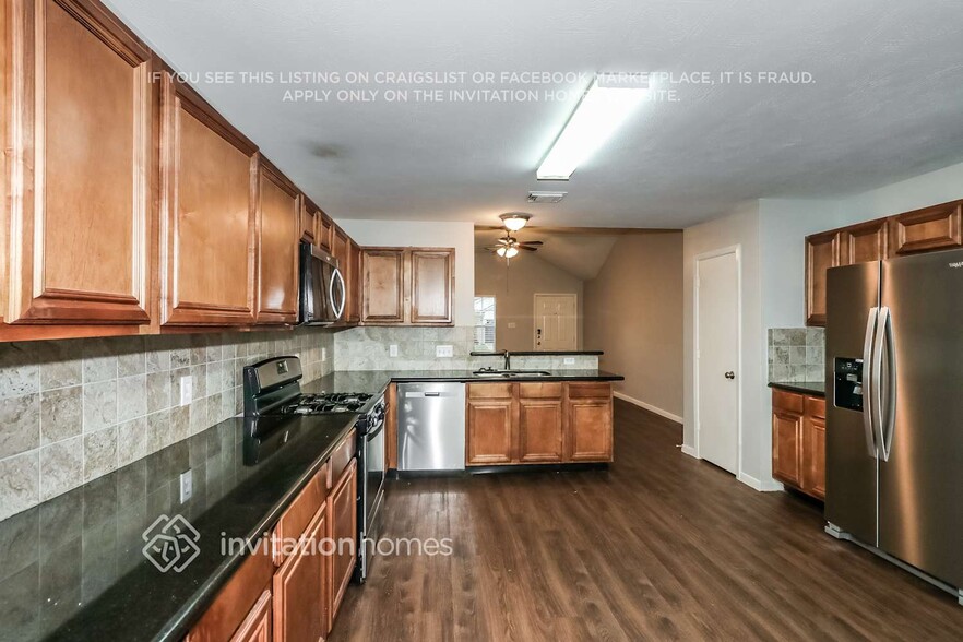 Building Photo - 1423 Danby Heath Ln