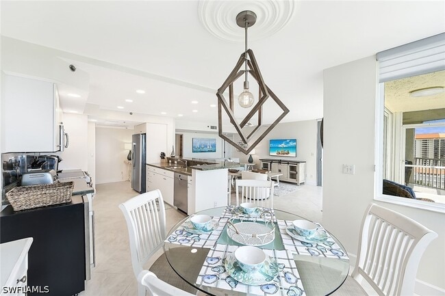 Building Photo - 5550 Heron Point Dr